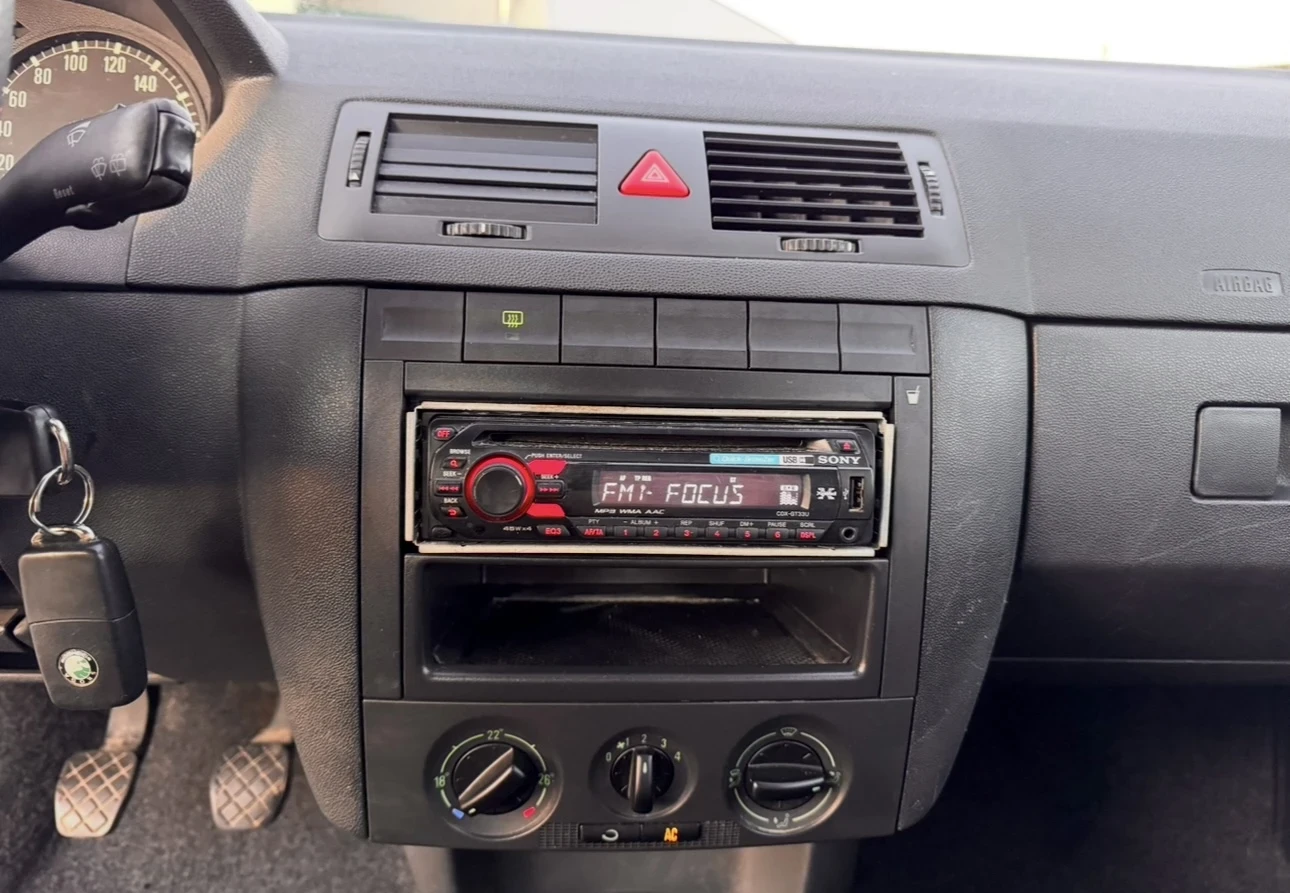 Skoda Fabia 1.9 SDI / Климатик - изображение 9
