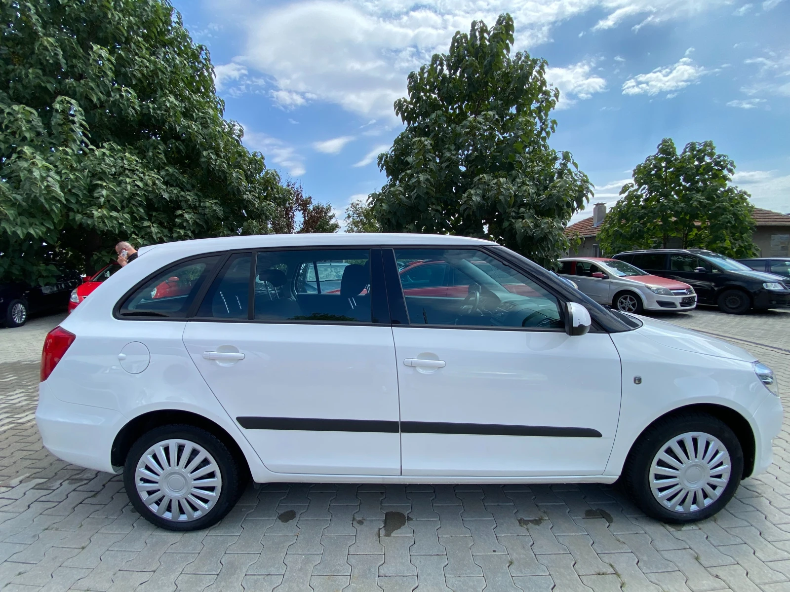 Skoda Fabia 62000км Автоматик - изображение 6