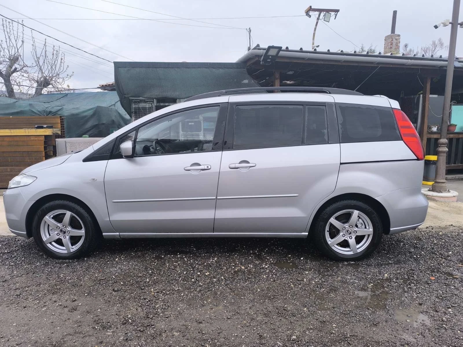 Mazda 5 2.0i - изображение 4