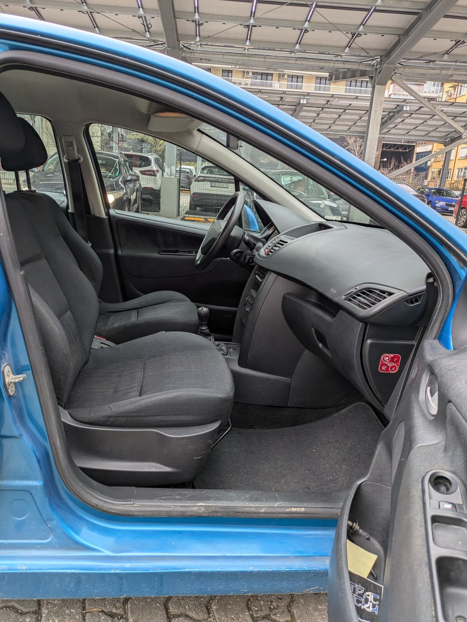 Peugeot 207  - изображение 6