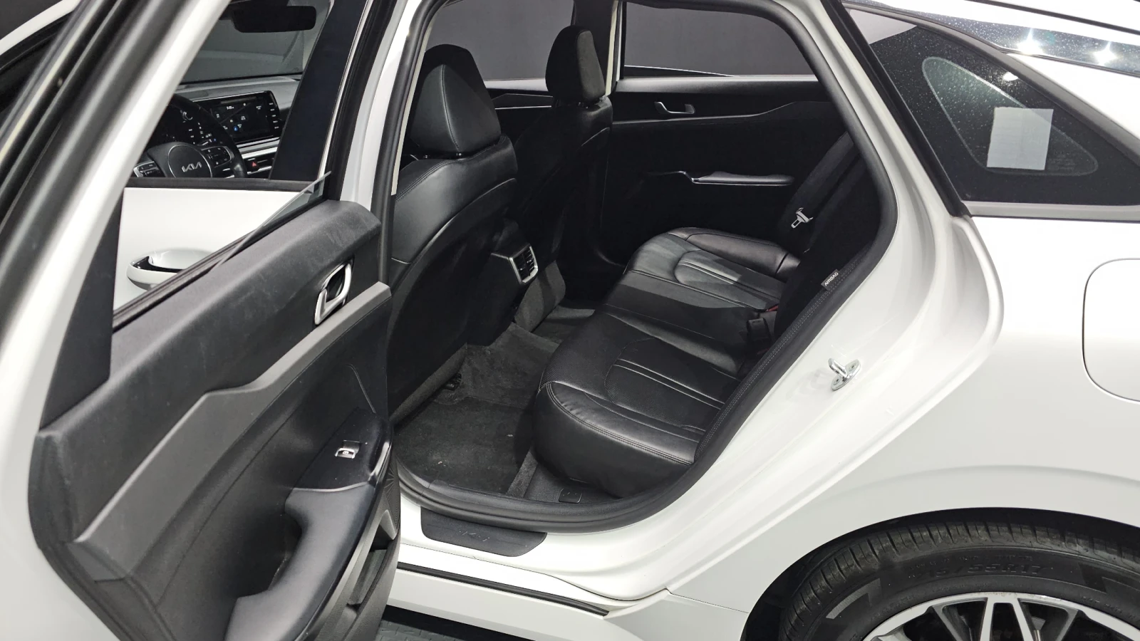 Kia K5 2.0LPI TRENDY autogeorge.com | Mobile.bg � ����������� 11