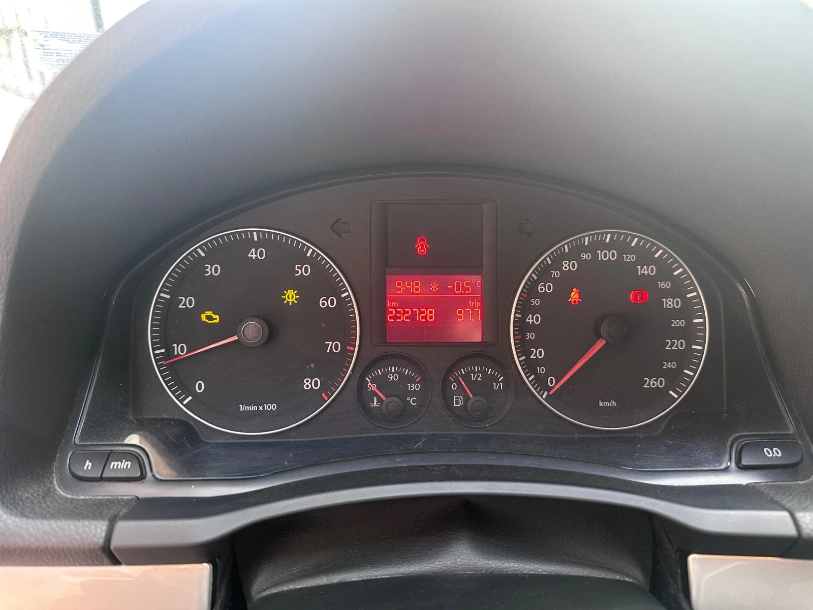 VW Golf 1.6 - изображение 4