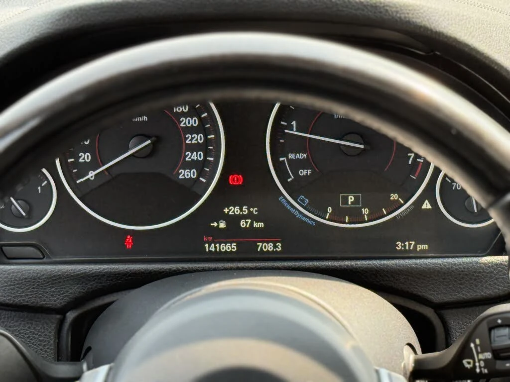 BMW 330 * �-Package* * HeadUp* A���������* (���� �� ��) | Mobile.bg � ����������� 12