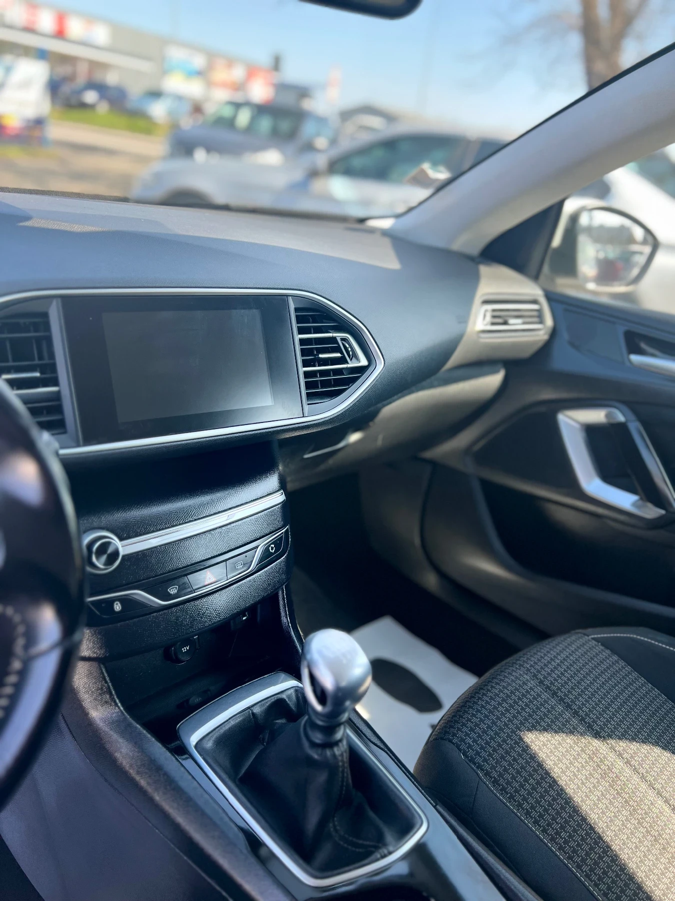 Peugeot 308 1.5 | Mobile.bg � ����������� 9