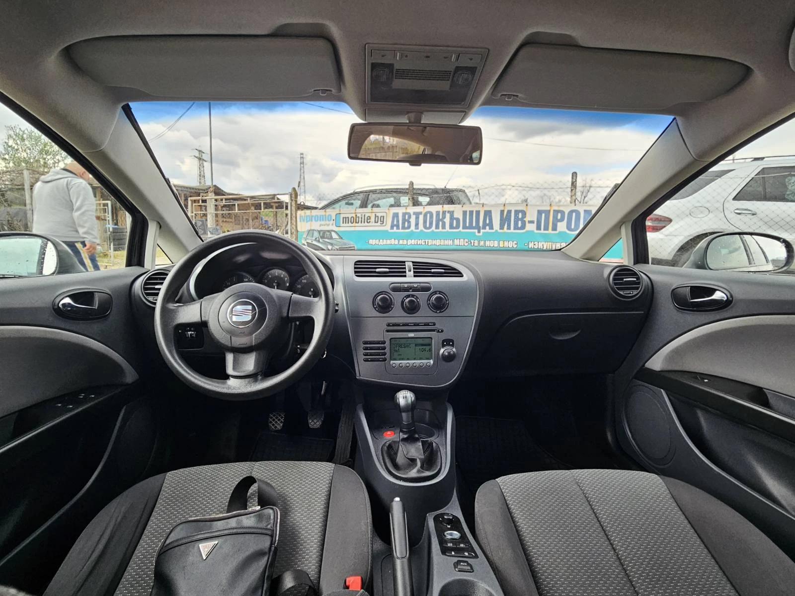 Seat Leon 1.4i 86hp, снимка 6 - Автомобили и джипове - 54147890