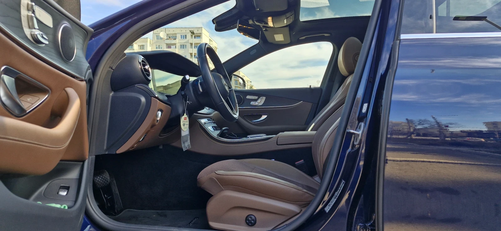 Mercedes-Benz E 300 Diesel - Plugin hybrid-Memory-Panorama, снимка 8 - Автомобили и джипове - 54236832