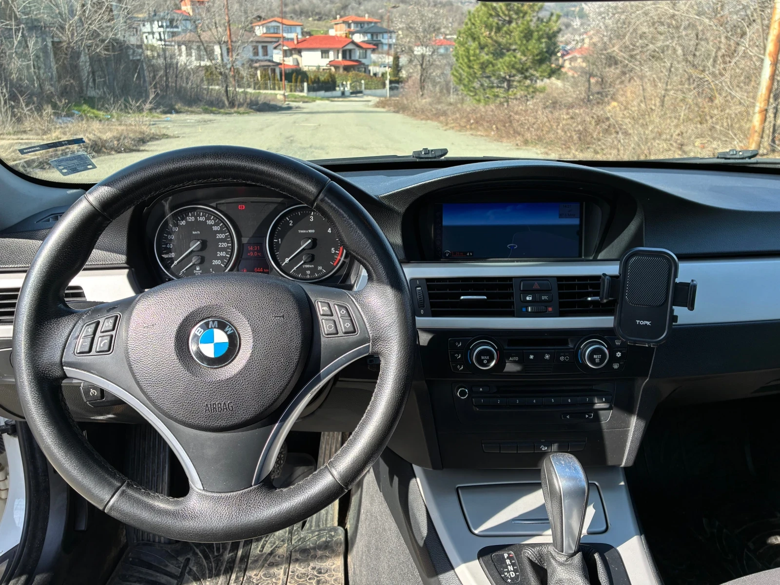 BMW 330 330xd LCI, снимка 6 - Автомобили и джипове - 54570642