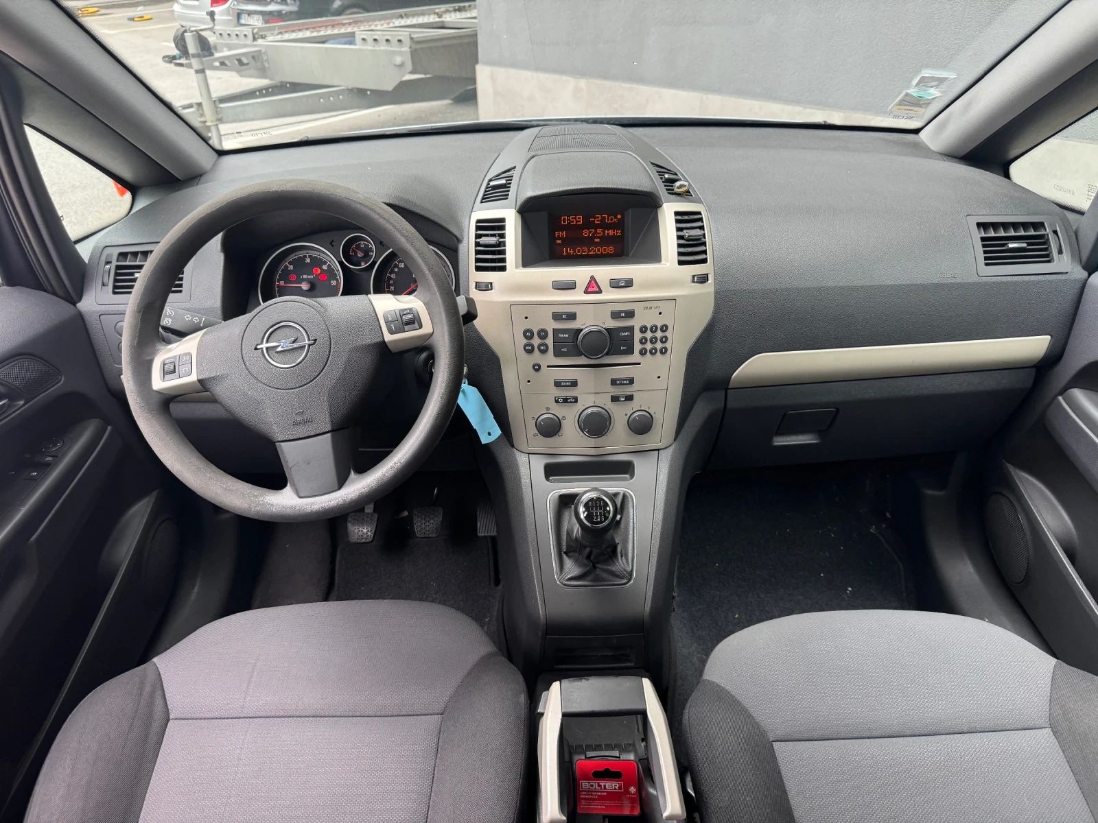 Opel Zafira 1.9 cdti 7 места, снимка 6 - Автомобили и джипове - 54765917