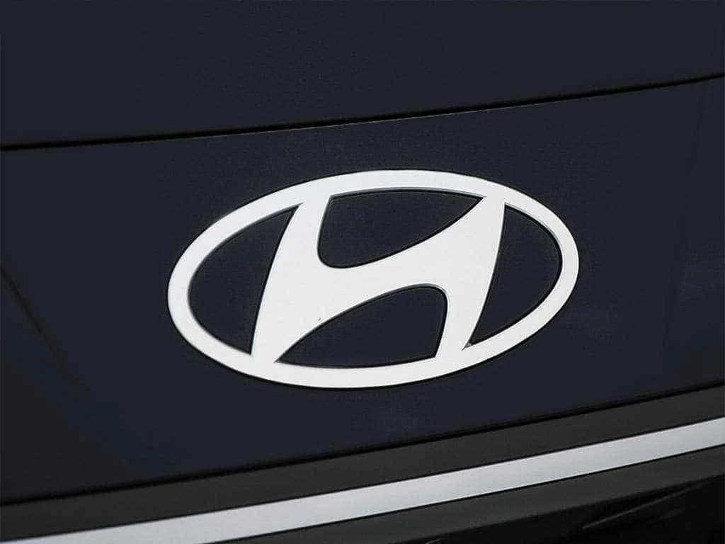 Hyundai Elantra * 1% Owners Loyalty Rate Reduction * CARFAX * ���� | Mobile.bg � ����������� 6