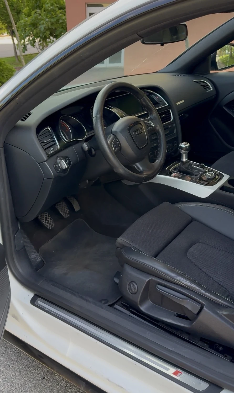 Audi A5 3.0/QUATTRO/2xS-Line/ЛИЗИНГ, снимка 7 - Автомобили и джипове - 54896107