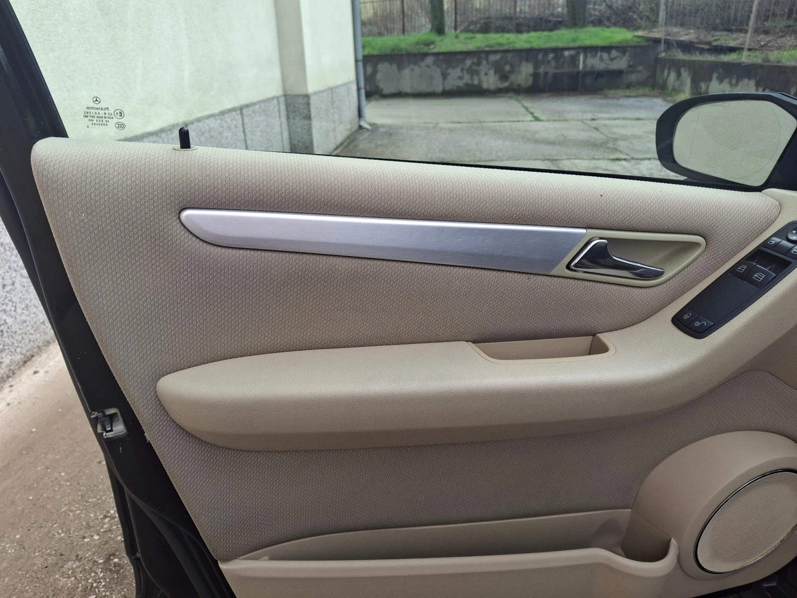 Mercedes-Benz B 170, снимка 9 - Автомобили и джипове - 55101050