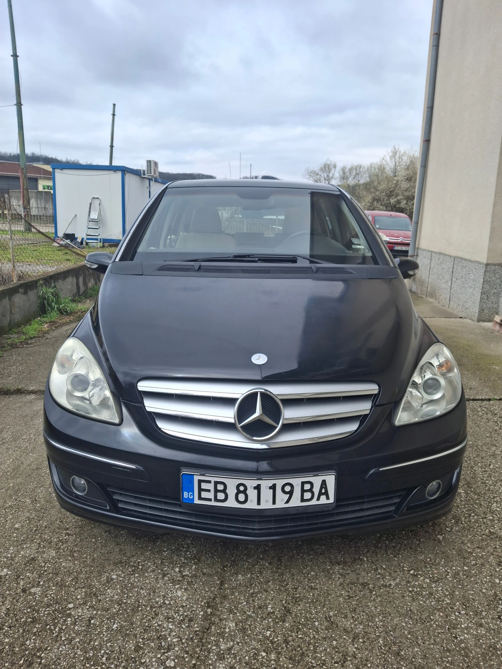Mercedes-Benz B 170, снимка 2 - Автомобили и джипове - 55101050