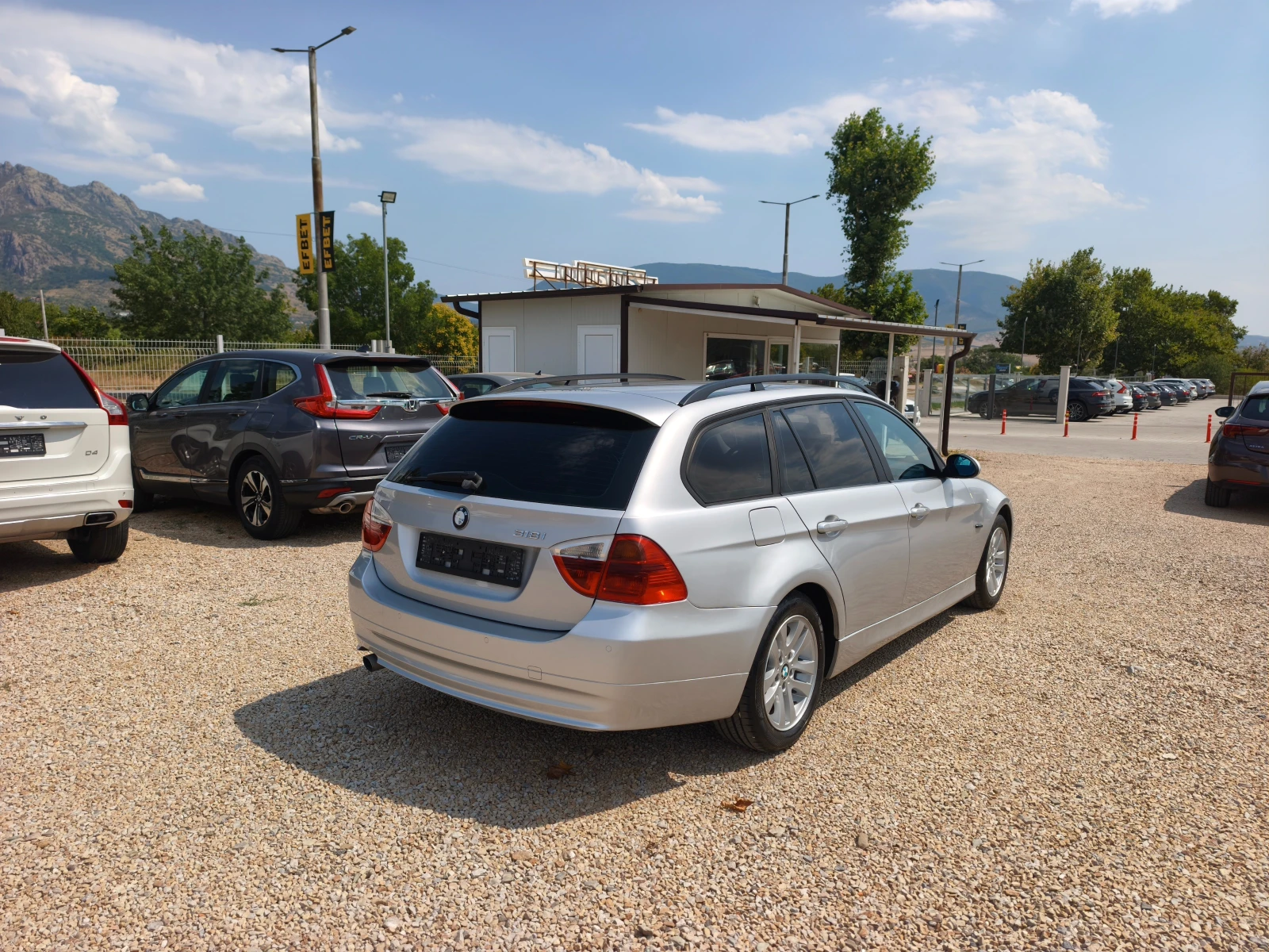 BMW 320  I 129k.c., снимка 6 - Автомобили и джипове - 55570922