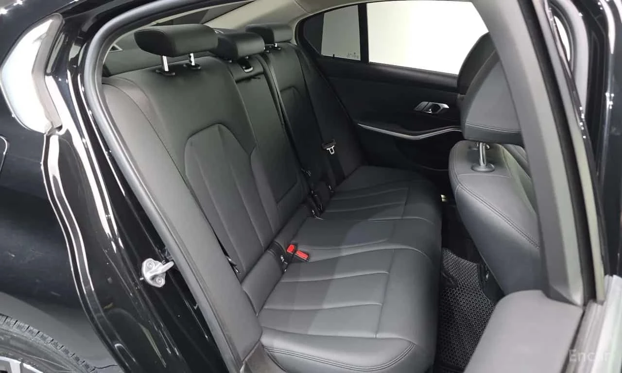 BMW 320 d / 360 / HEAD UP / ЦЕНА ДО БЪЛГАРИЯ , снимка 11 - Автомобили и джипове - 55786036
