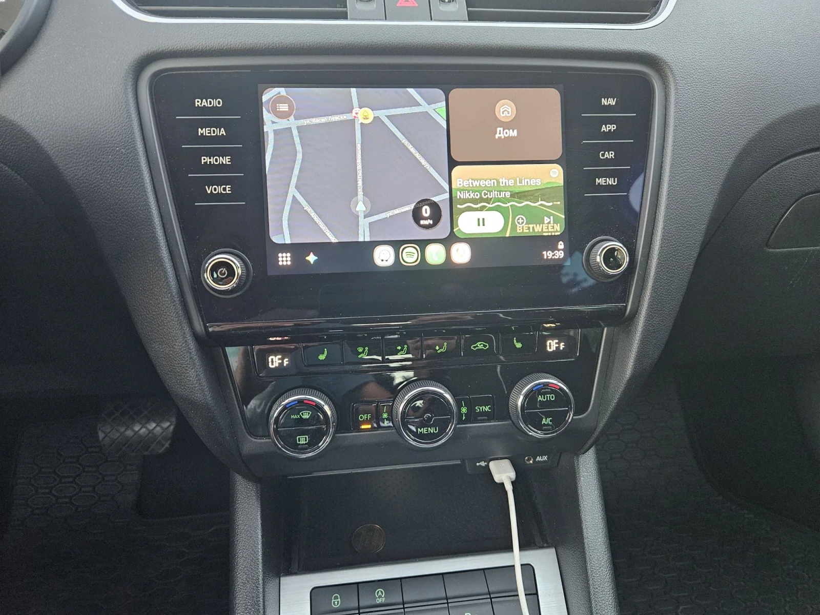 Skoda Octavia, снимка 12 - Автомобили и джипове - 56199754