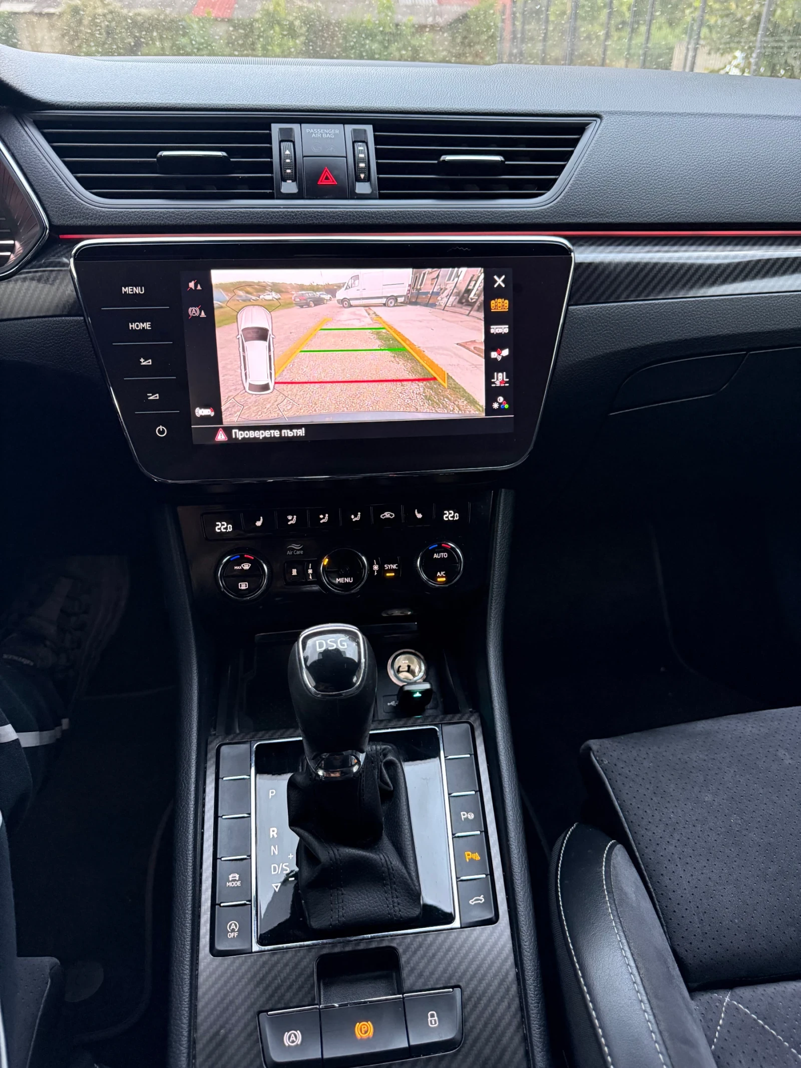Skoda Superb Sportline Facelift Digital, снимка 16 - Автомобили и джипове - 56260943
