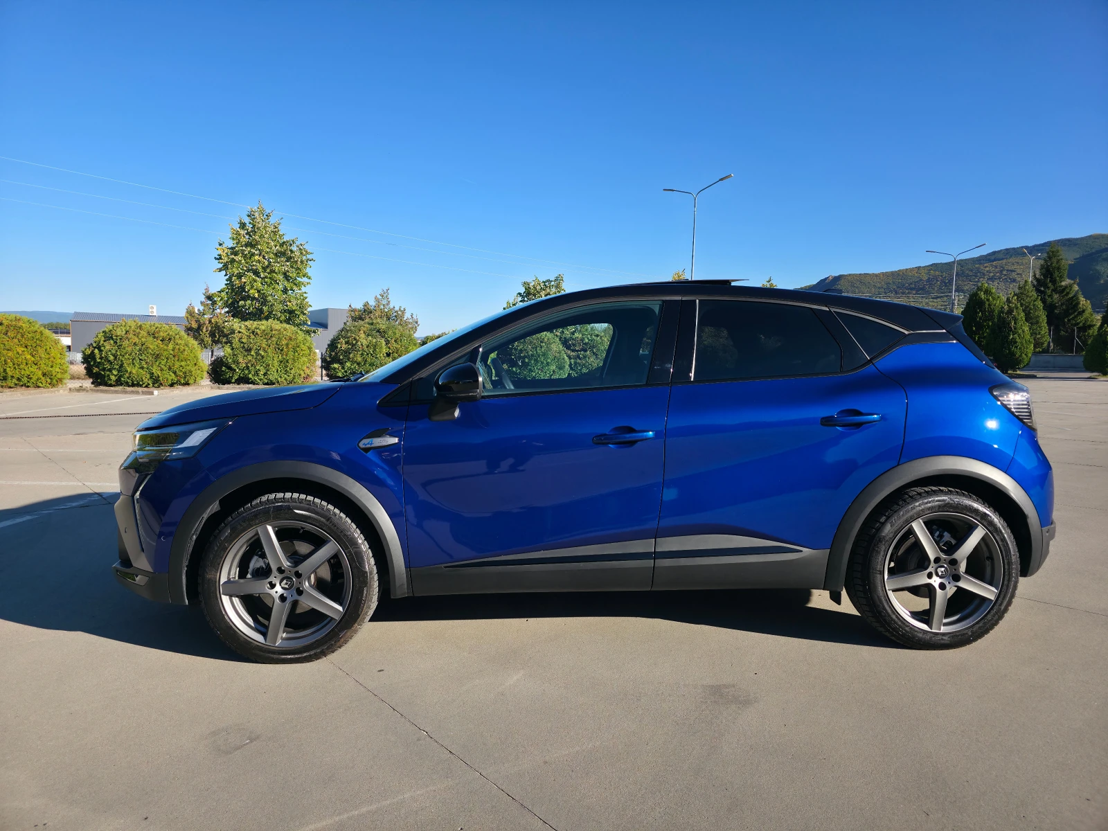 Renault Captur 1.6 E-Tech Hybrid Alpine , снимка 7 - Автомобили и джипове - 56370762
