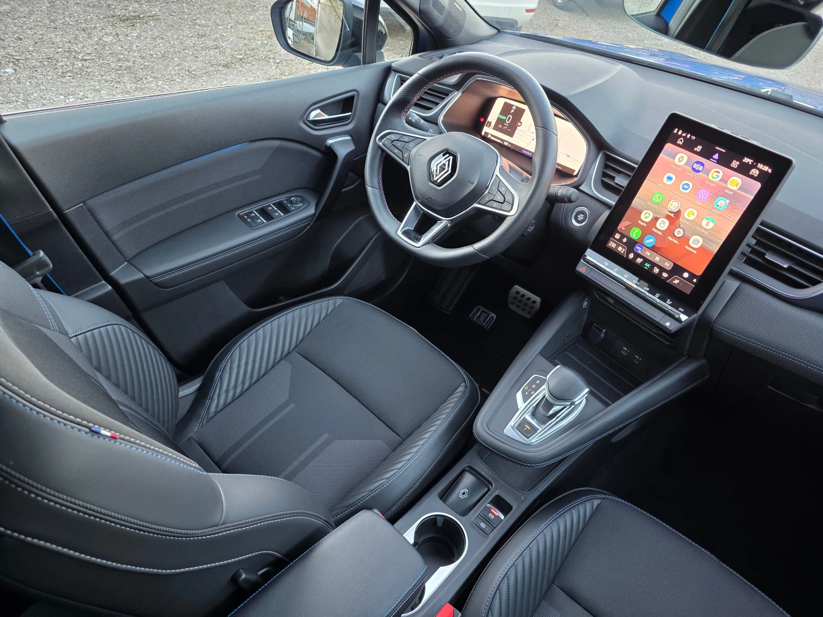 Renault Captur 1.6 E-Tech Hybrid Alpine , снимка 13 - Автомобили и джипове - 56370762