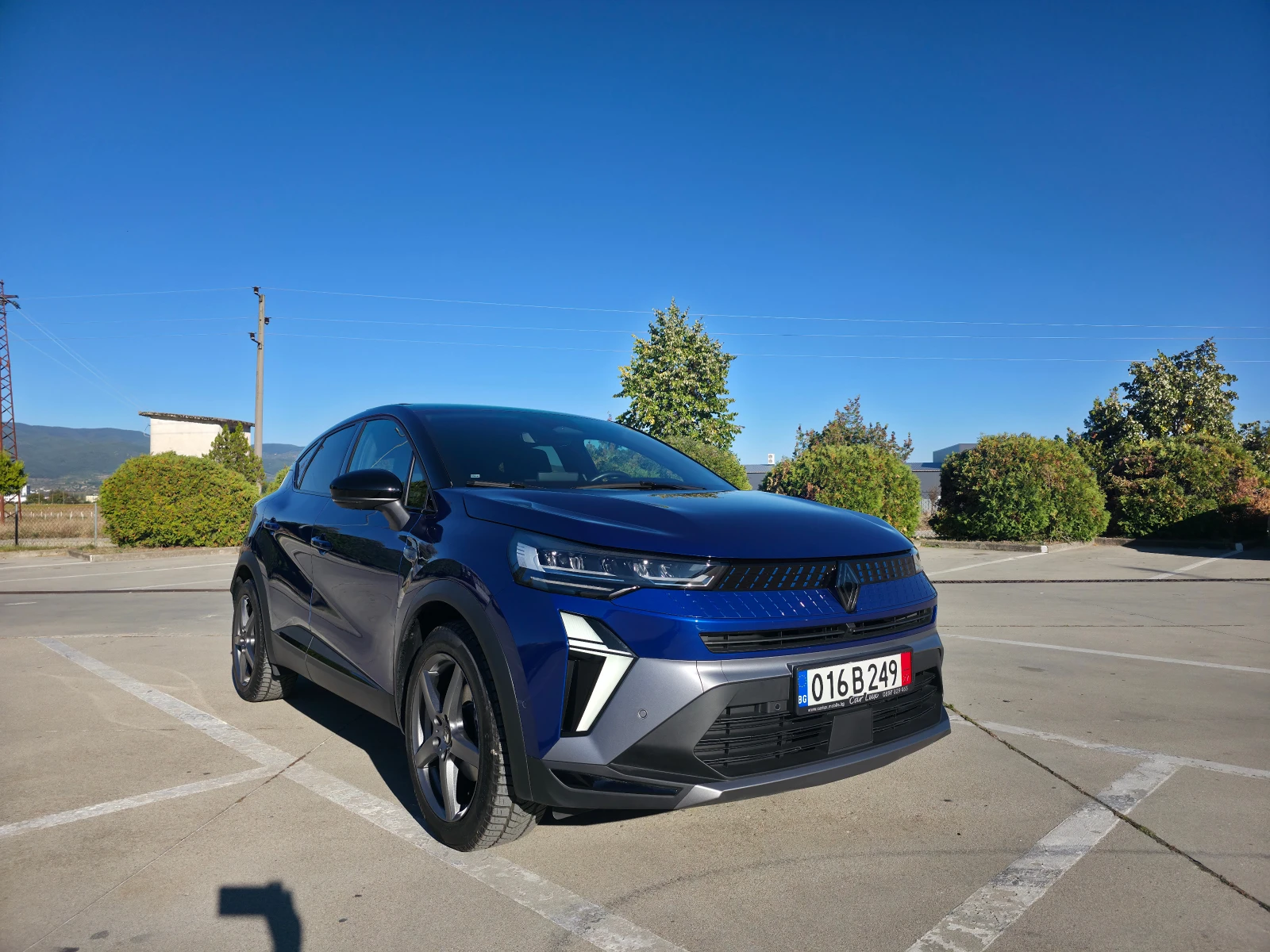 Renault Captur 1.6 E-Tech Hybrid Alpine , снимка 3 - Автомобили и джипове - 56370762
