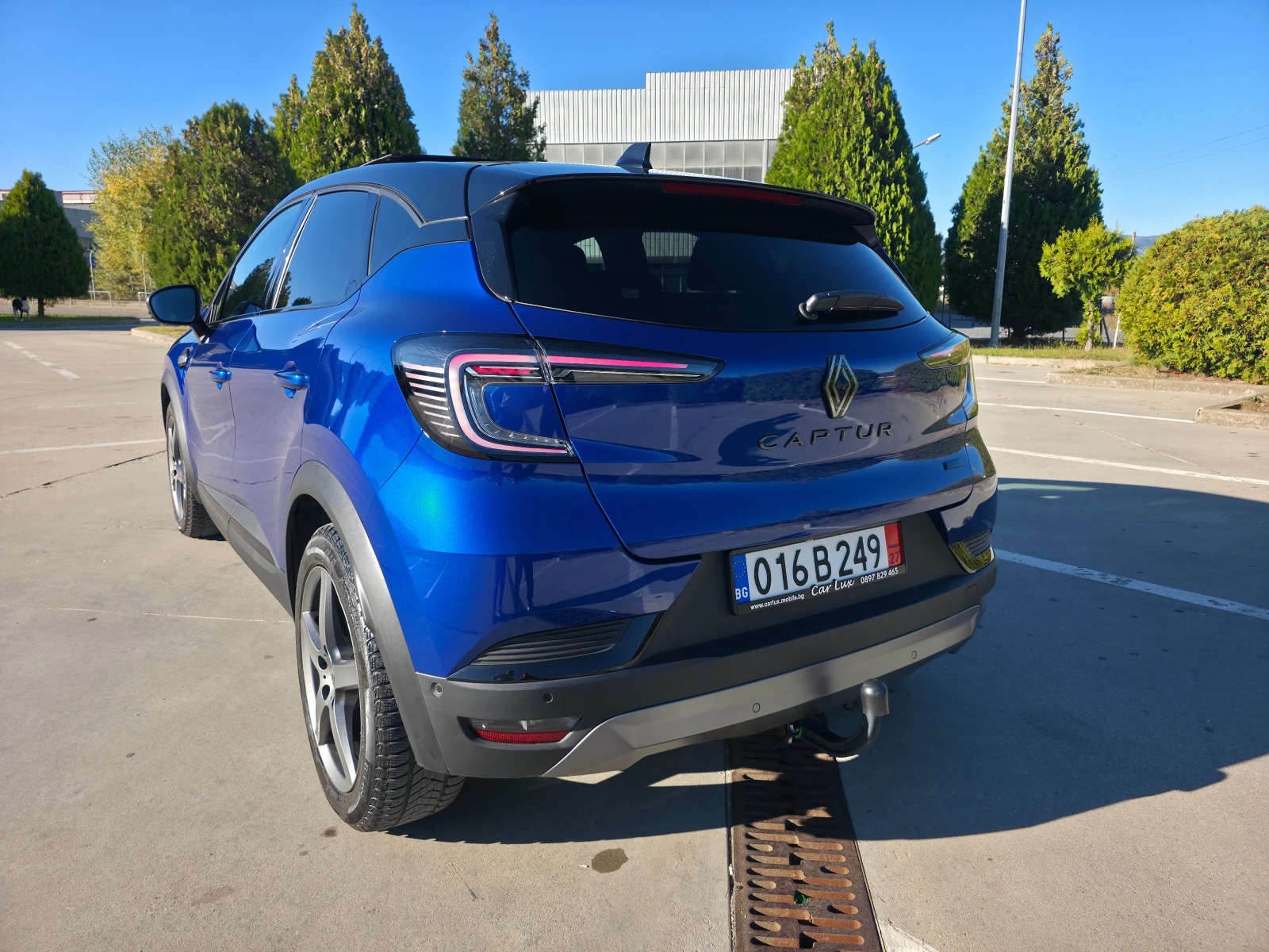 Renault Captur 1.6 E-Tech Hybrid Alpine , снимка 4 - Автомобили и джипове - 56370762