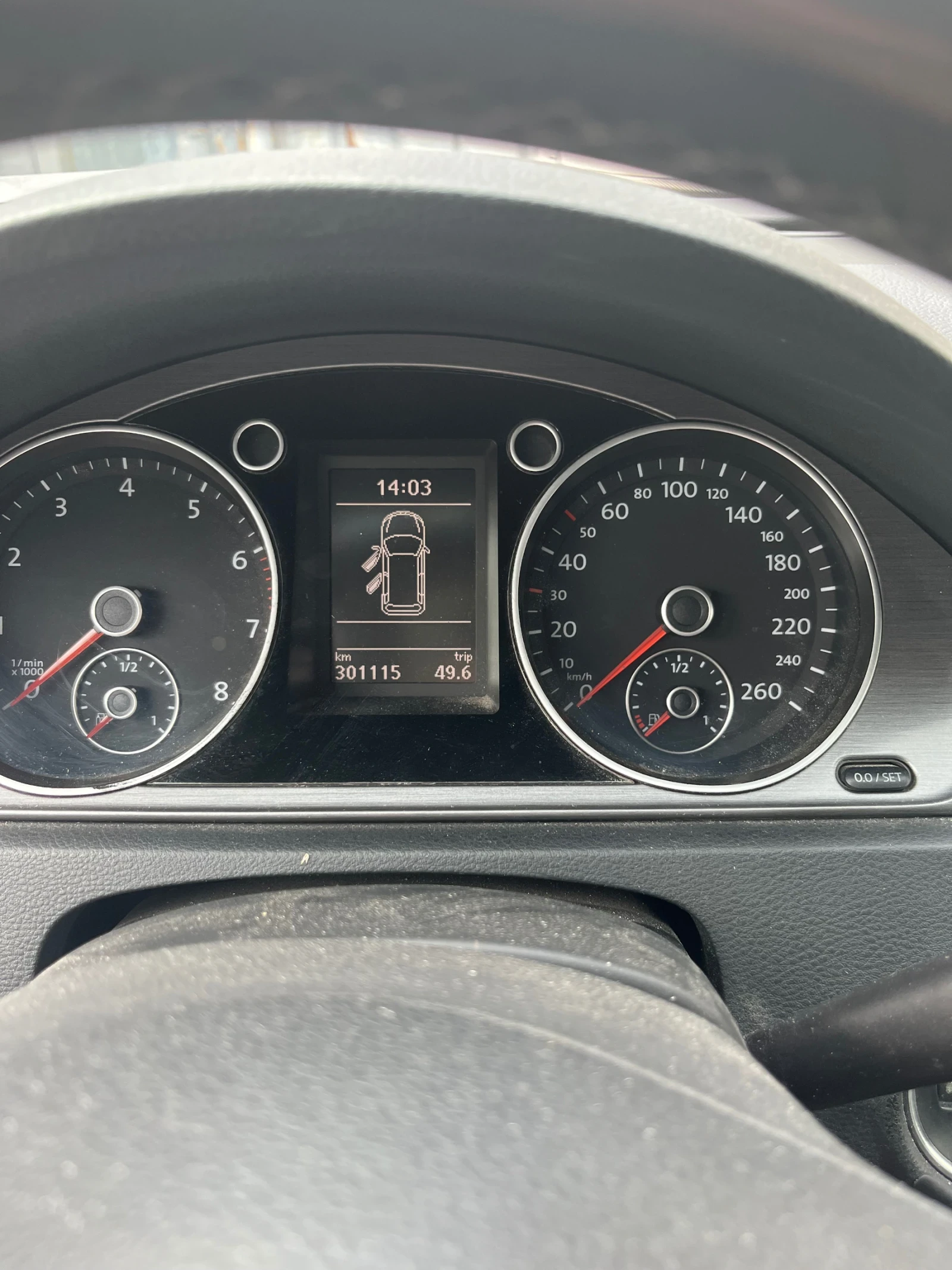 VW Passat, снимка 11 - Автомобили и джипове - 56503193