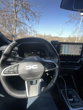 Dacia Duster 2025 Hybrid 140 Journey - Като Нова, Гаранционна!, снимка 3