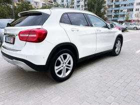     Mercedes-Benz GLA 250 7G-DCT 4MATIC PANORAMA 