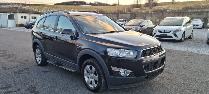 Chevrolet Captiva Фейслифт - Бензин, снимка 2 - Автомобили и джипове - 45101822