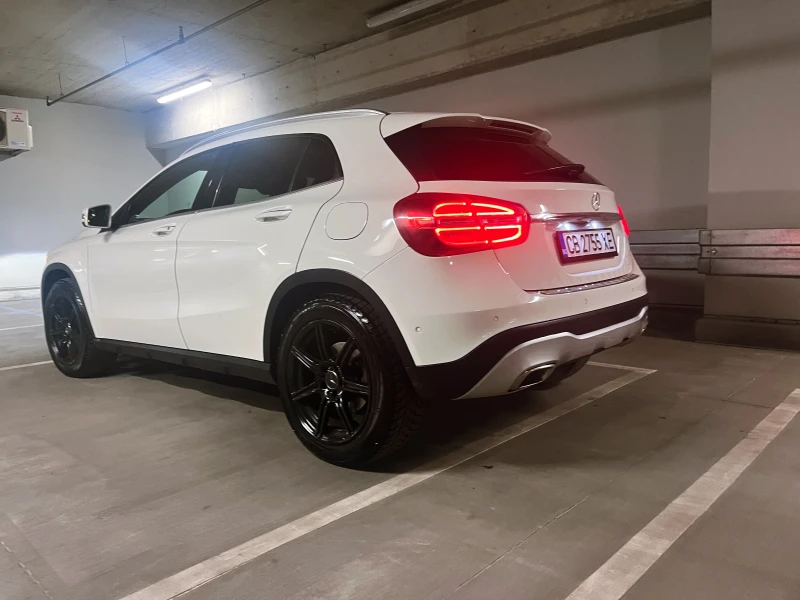 Mercedes-Benz GLA 250 7G-DCT 4MATIC PANORAMA , снимка 14 - Автомобили и джипове - 49158439