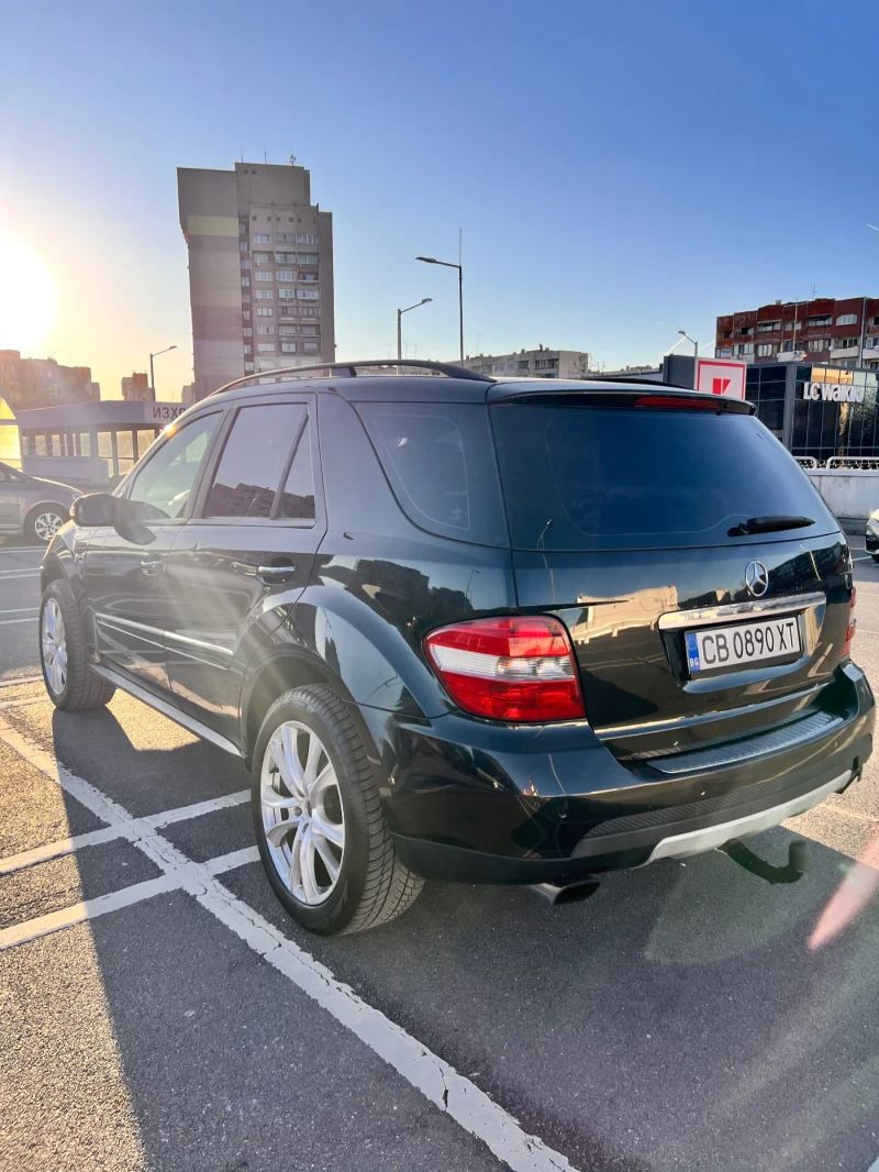 Mercedes-Benz ML 320 TOP, снимка 8 - Автомобили и джипове - 49405321