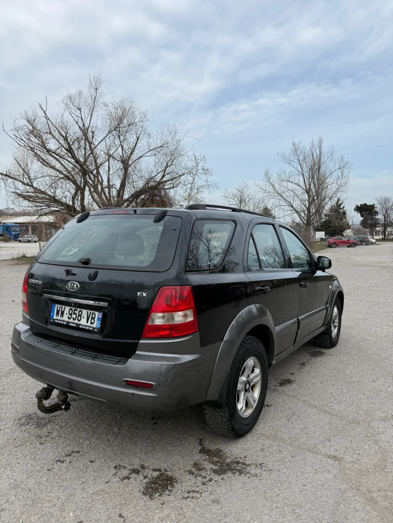 Kia Sorento 2.5 Дизел, снимка 5 - Автомобили и джипове - 49464827