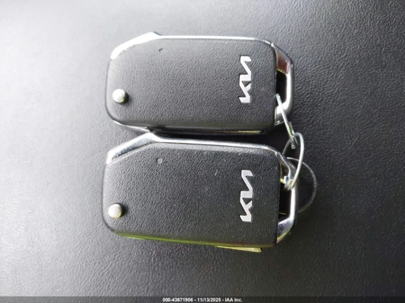 Kia Sorento 2.5l Lx, снимка 11 - Автомобили и джипове - 53237347