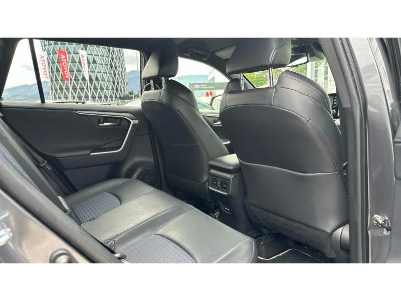 Toyota Rav4 2.5 HSD SELECTION VIP AWD - изображение 7