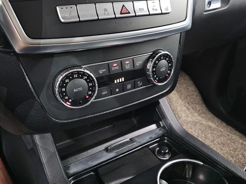 Mercedes-Benz ML 250 * ML250* ЦЕНАДОБГ!, снимка 17 - Автомобили и джипове - 55664083