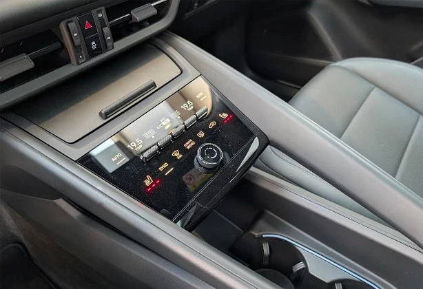 Porsche Macan 4 = Sport Chrono = Гаранция, снимка 8 - Автомобили и джипове - 55687336