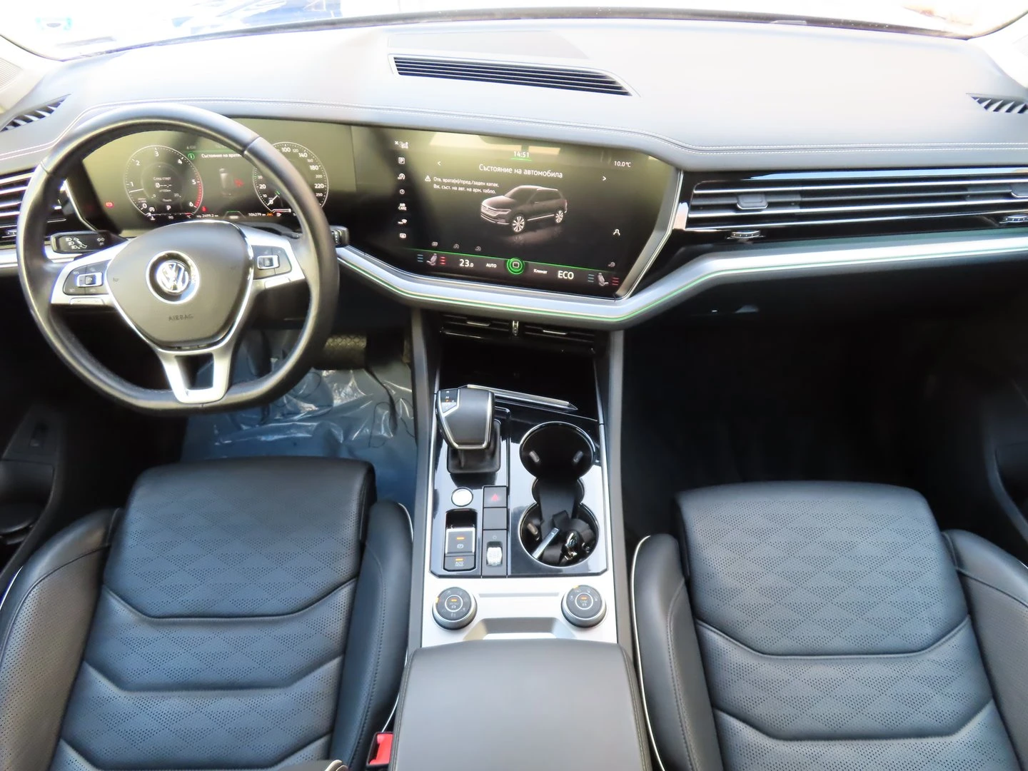 VW Touareg V6 TDI BMT 4MOTION - изображение 9