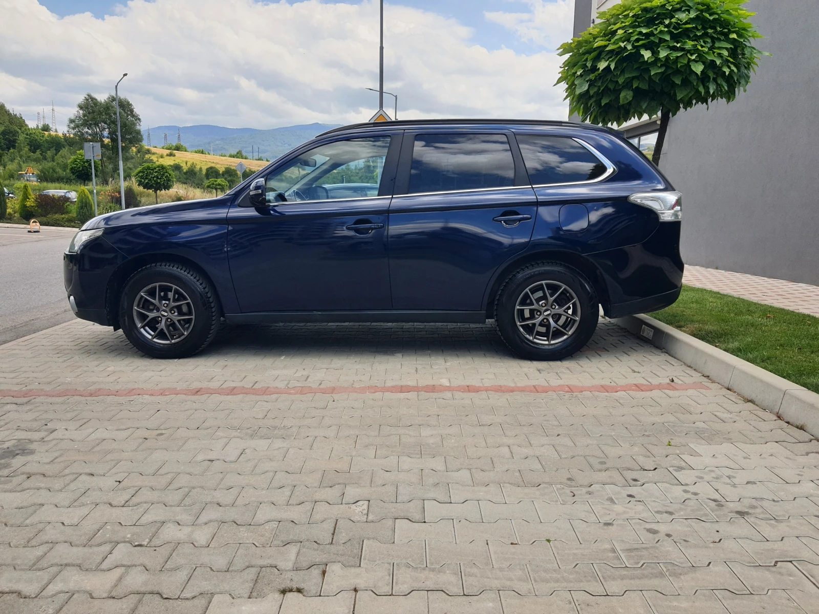 Mitsubishi Outlander 2.2DID  - изображение 4