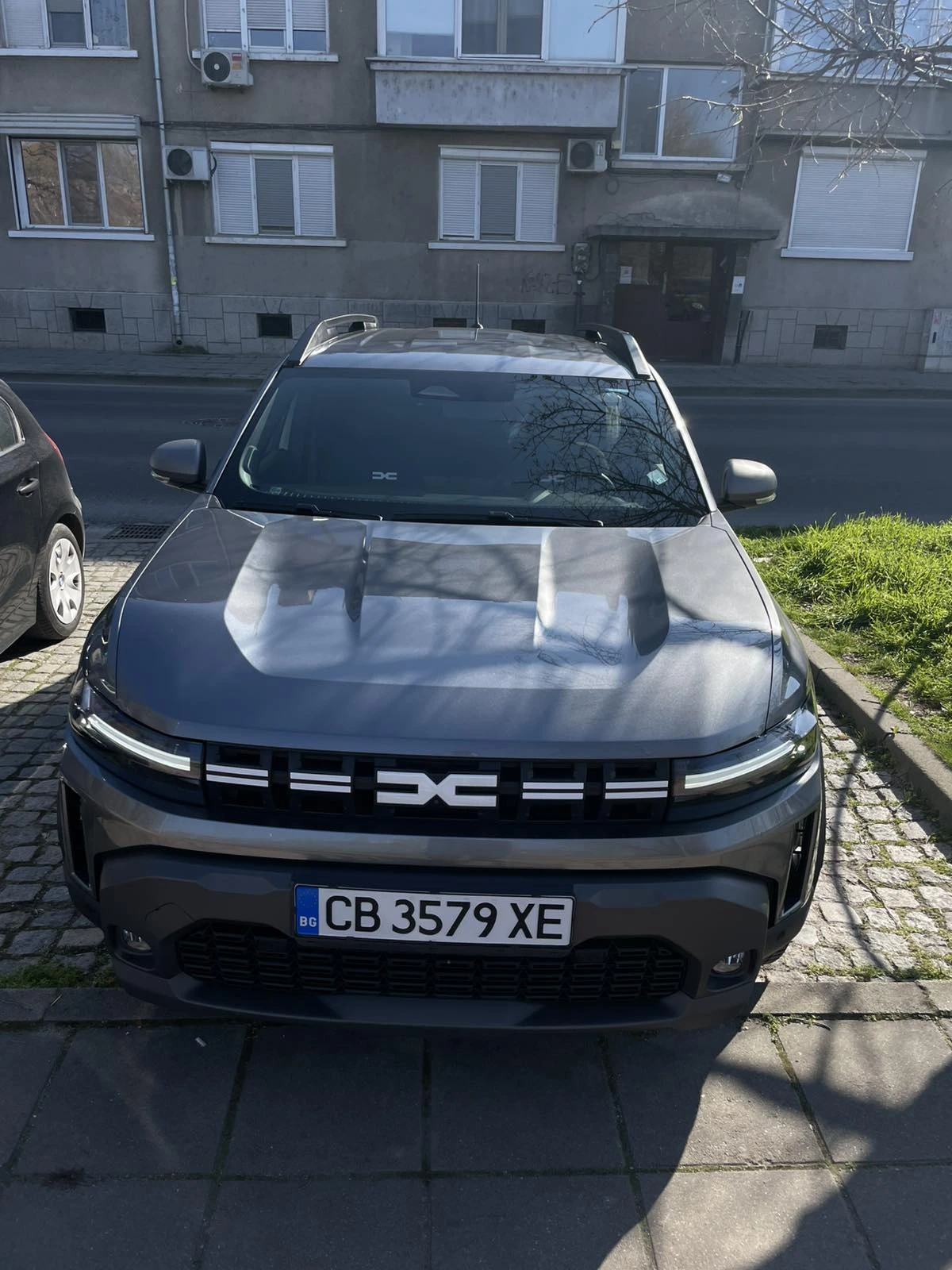Dacia Duster 2025 Hybrid 140 Journey - Като Нова, Гаранционна!