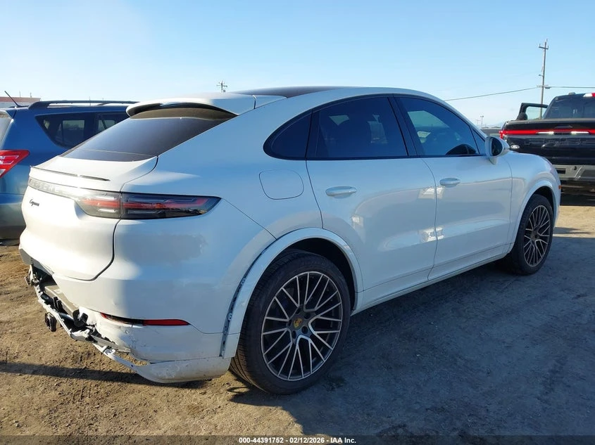 Porsche Cayenne 3.0l Coupe, снимка 4 - Автомобили и джипове - 53943105