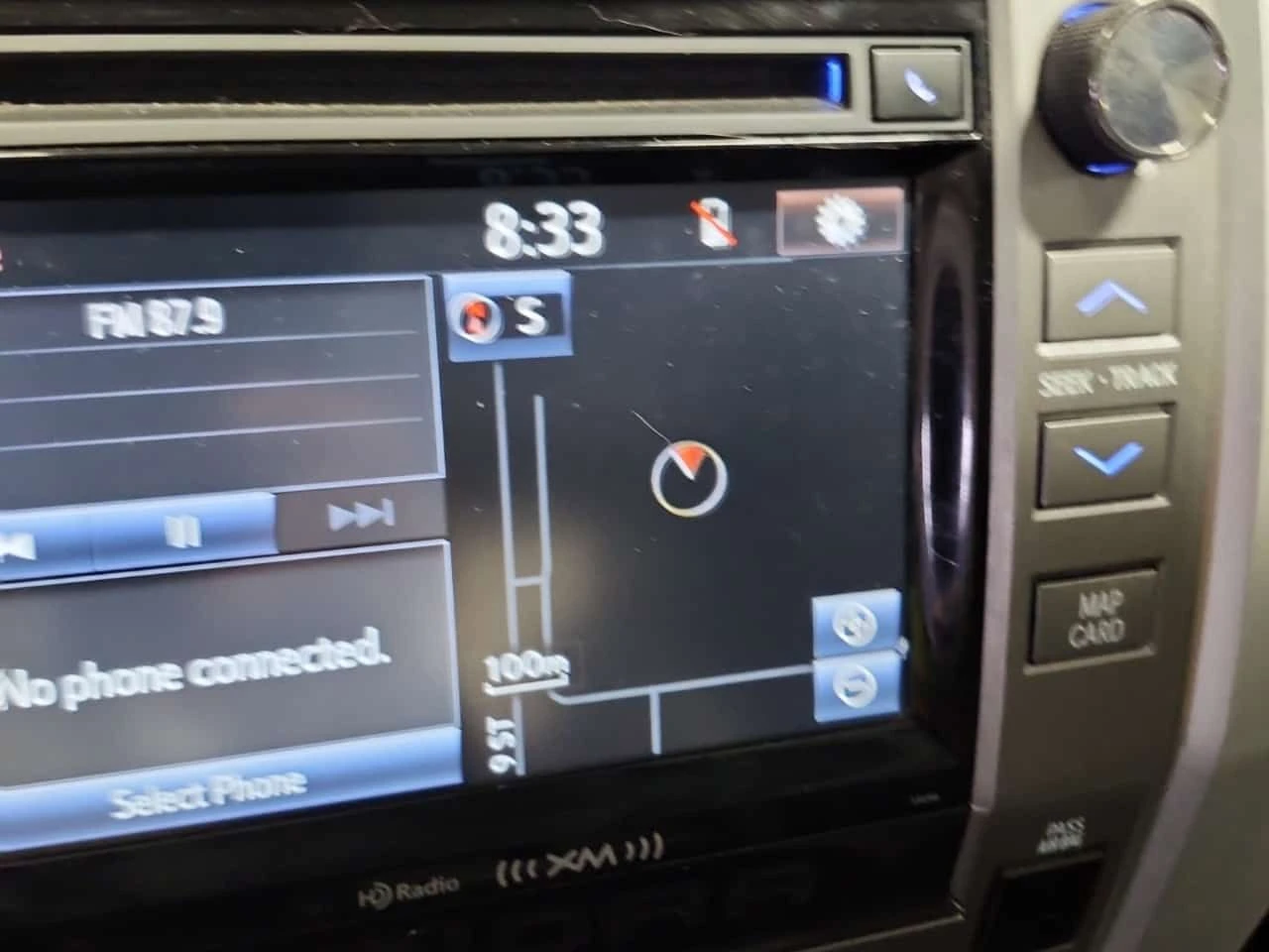 Toyota Tundra SR5 PLUS| PANORAMA| 2 ЧИФТА ГУМИ С ДЖАНТИ| CARFAX, снимка 11 - Автомобили и джипове - 54591591