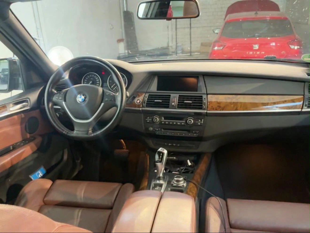 BMW X5 4.0D-sport paket Лизинг през Уникредит по187 евро, снимка 8 - Автомобили и джипове - 55144415