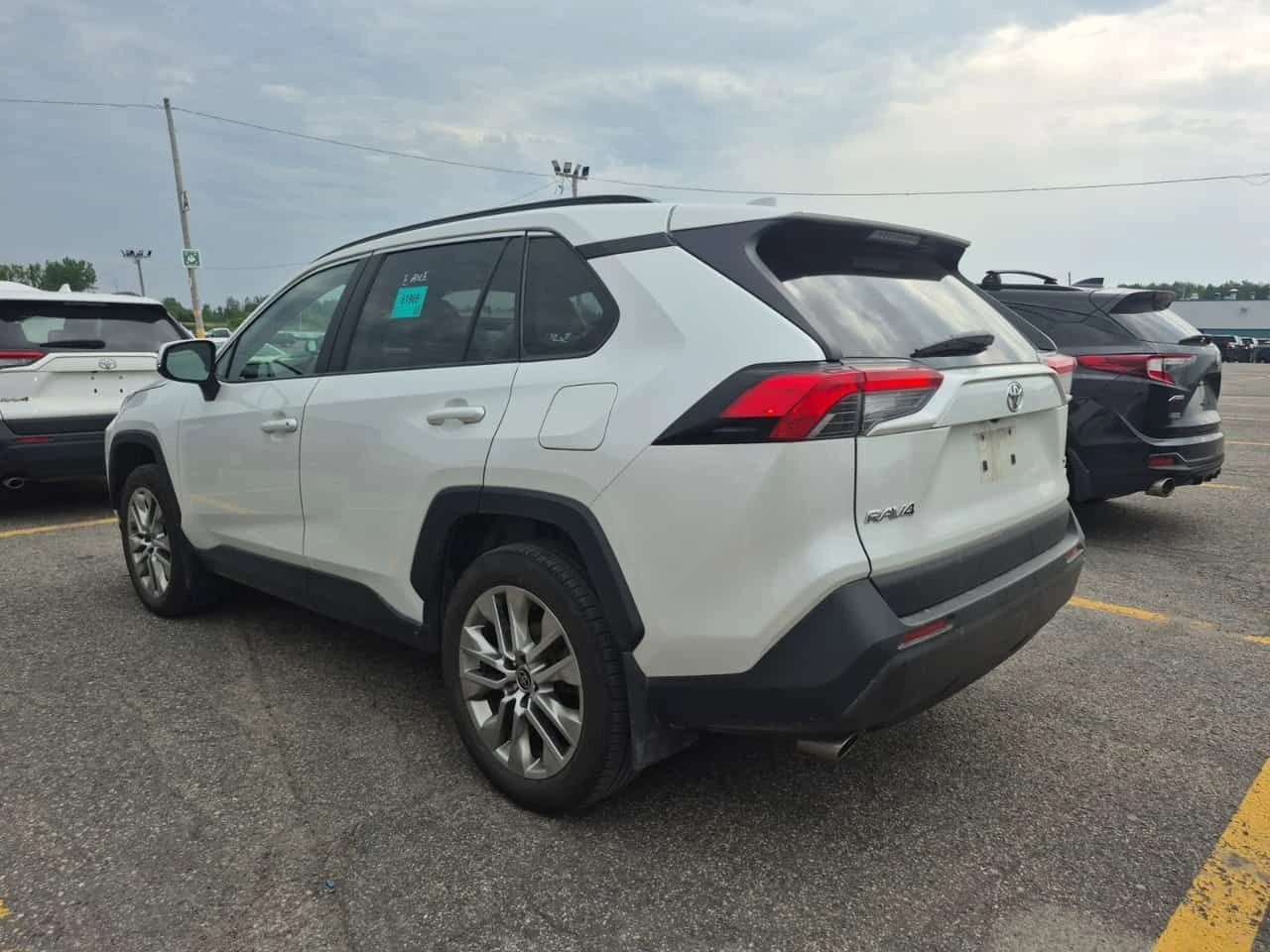Toyota Rav4 * XLE AWD * CARFAX * ЦЕНА ДО БГ, снимка 2 - Автомобили и джипове - 55468321