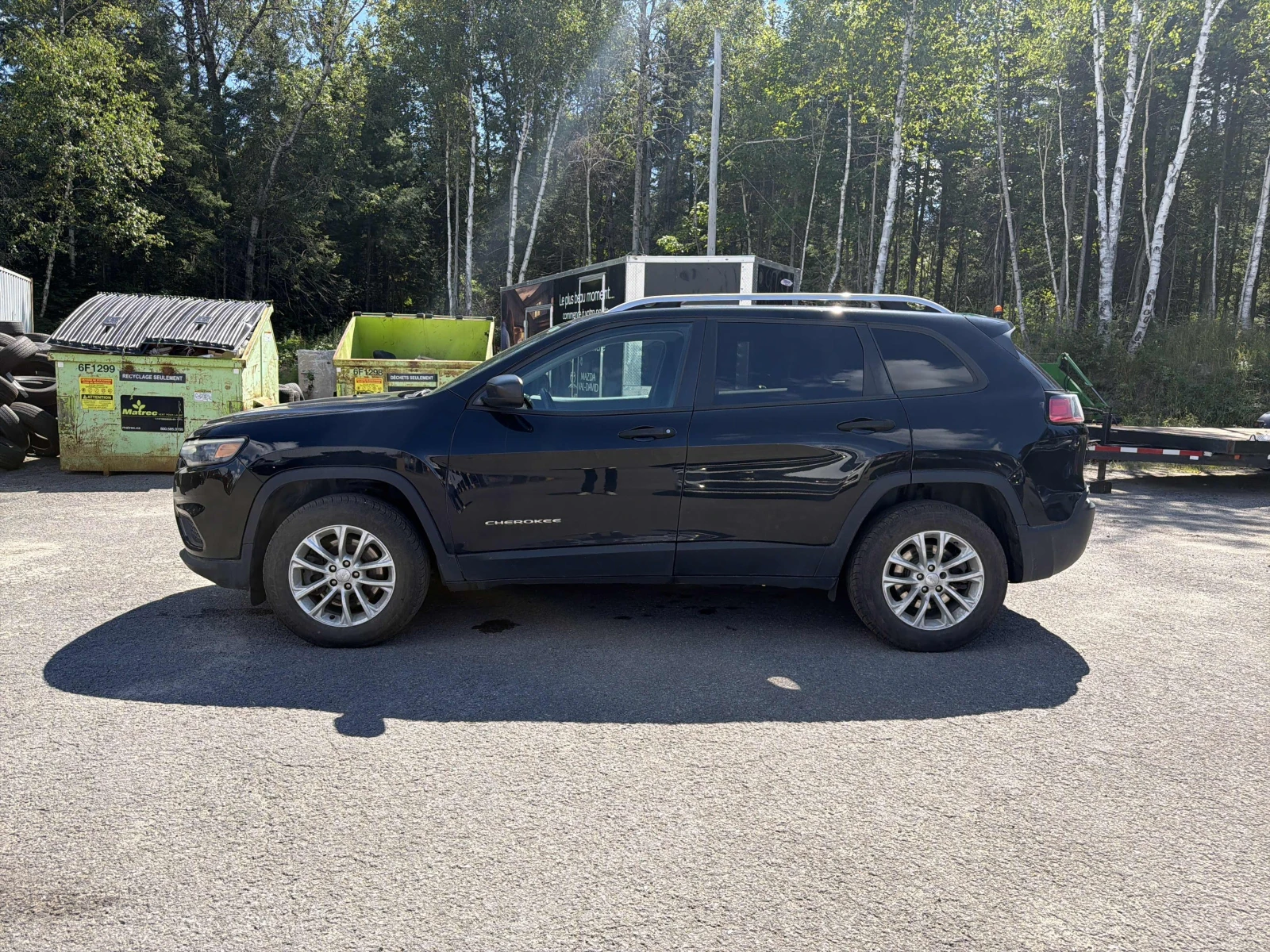 Jeep Cherokee, снимка 2 - Автомобили и джипове - 55665924