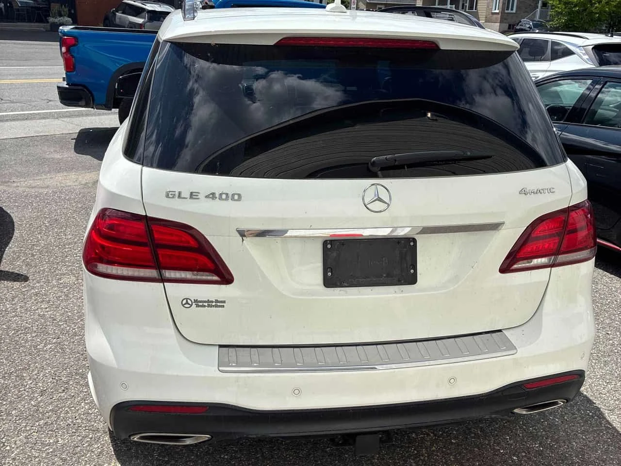 Mercedes-Benz GLE 400 4MATIC* DISTRONIC* 360КАМЕРИ* ПАНОРАМА* , снимка 4 - Автомобили и джипове - 55711357