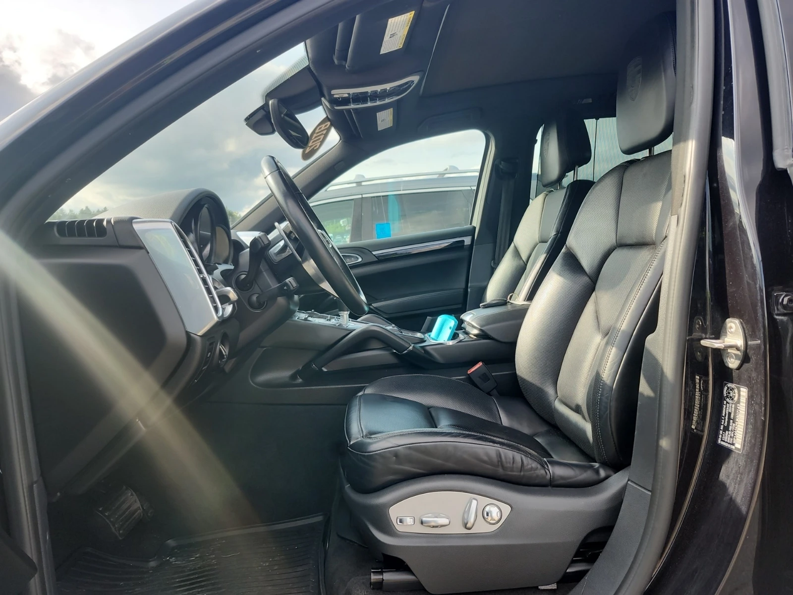 Porsche Cayenne Awd Platinum Edition / АВТОКРЕДИТ, снимка 7 - Автомобили и джипове - 56046897