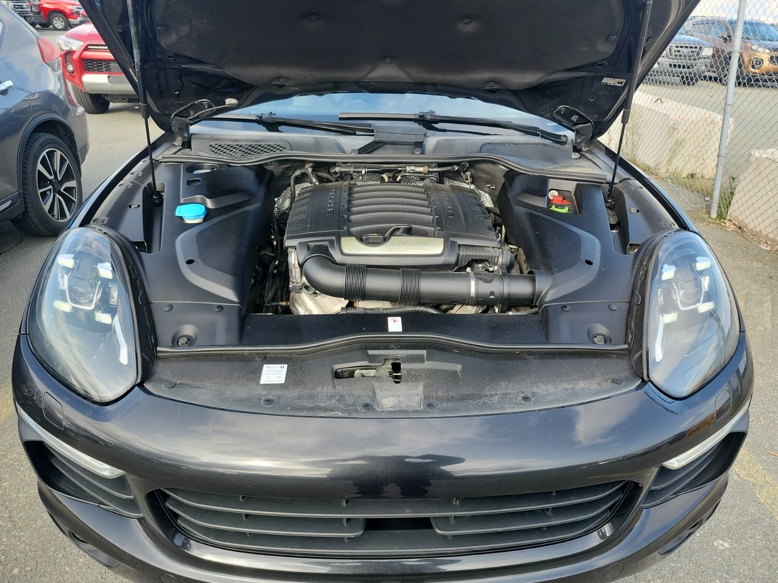 Porsche Cayenne Awd Platinum Edition / АВТОКРЕДИТ, снимка 14 - Автомобили и джипове - 56046897