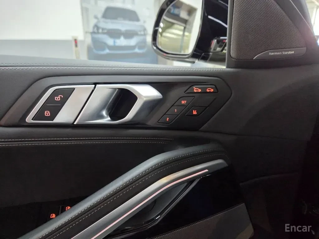 BMW X6 40i* M* SPORT* HARMON* KARDON* ���������* �������� | Mobile.bg � ����������� 6