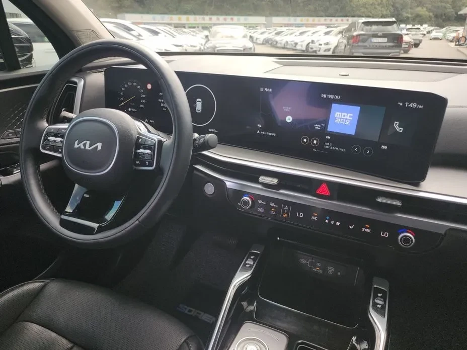 Kia Sorento ДИСТРОНИК * ПОДГРЕВИ * ОБДУХВАНЕ * 360 КАМЕРИ * , снимка 10 - Автомобили и джипове - 56502932