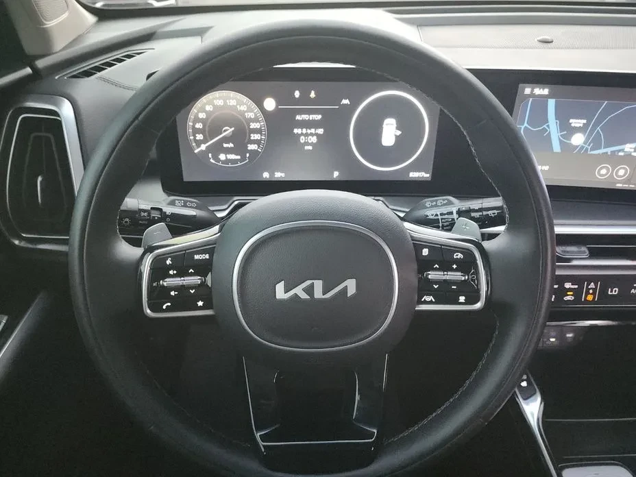Kia Sorento ДИСТРОНИК * ПОДГРЕВИ * ОБДУХВАНЕ * 360 КАМЕРИ * , снимка 12 - Автомобили и джипове - 56502932
