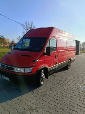 Iveco Daily, снимка 4 - Бусове и автобуси - 53638355